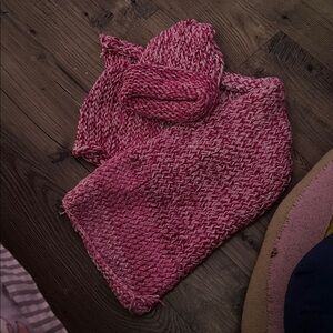 Pink Clover Kids Pink Knit Hat and Scarf Set